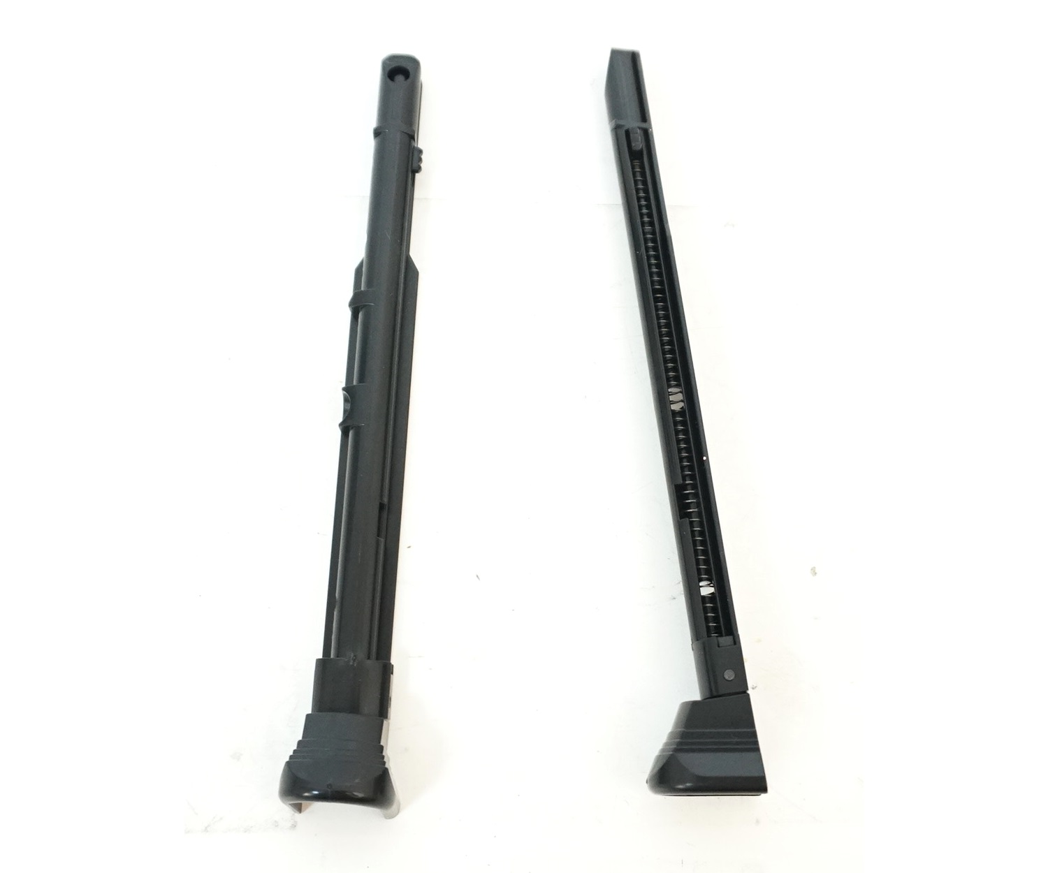 7040525e283242f8716cc10754525197