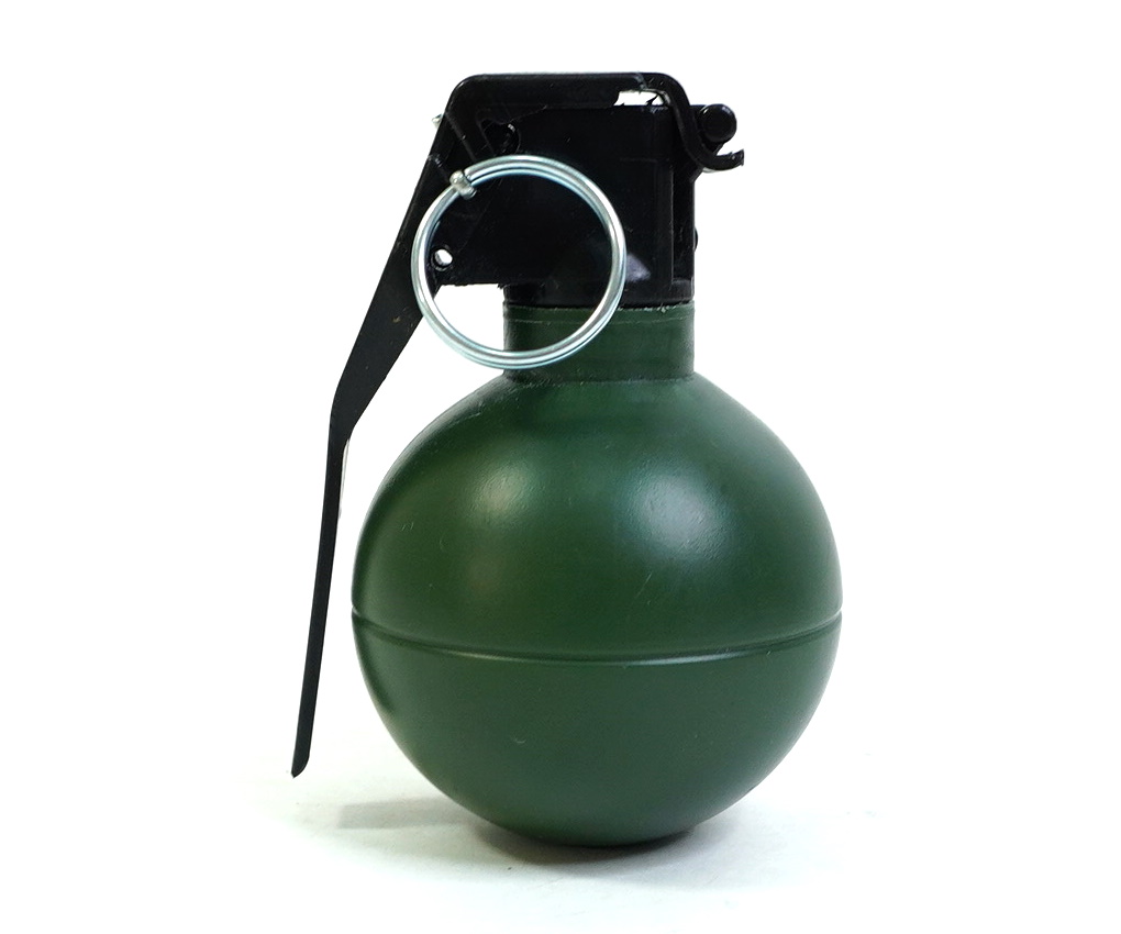 granata-s-aktivnoy-skoboy-straykart-m67-g4-4