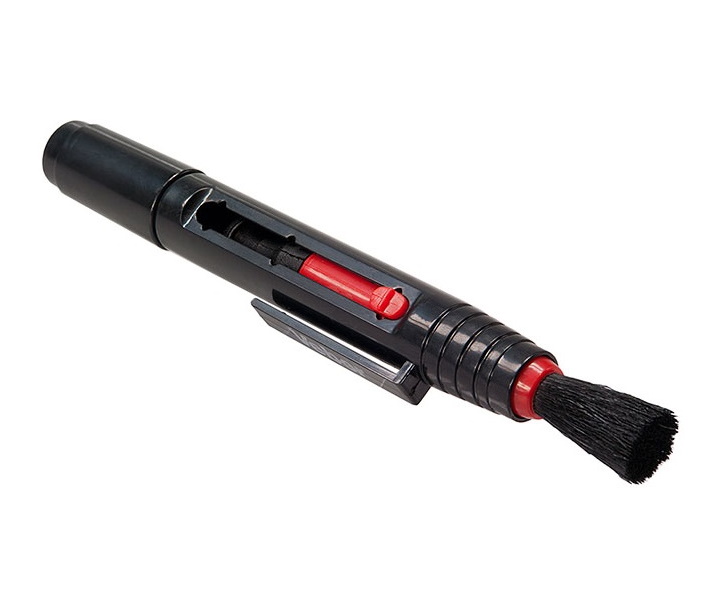 karandash-dlya-chistki-optiki-veber-1