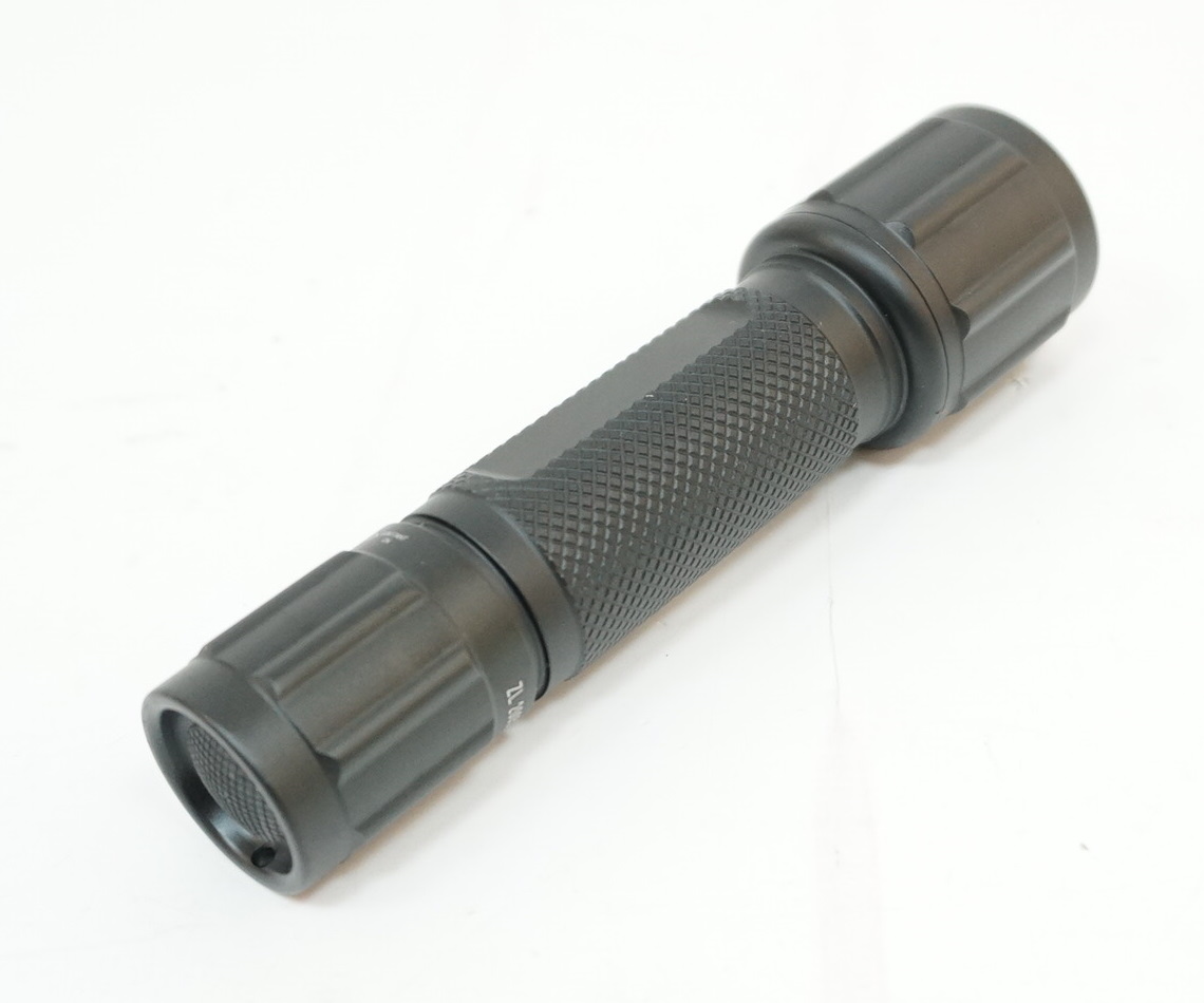 komplekt-fonar-takticheskiy-nextorch-svetodiod-belyy-zelenyy-t6g-set-1