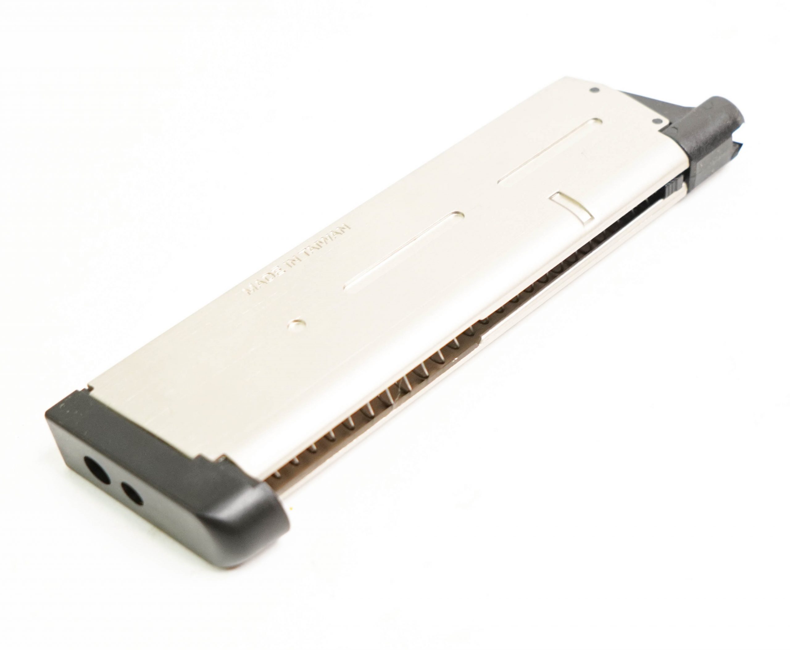 magazin-gazovyy-kjw-dlya-colt-m1911-m-e-u-gbb-na-26-sharov-kp-07m-1