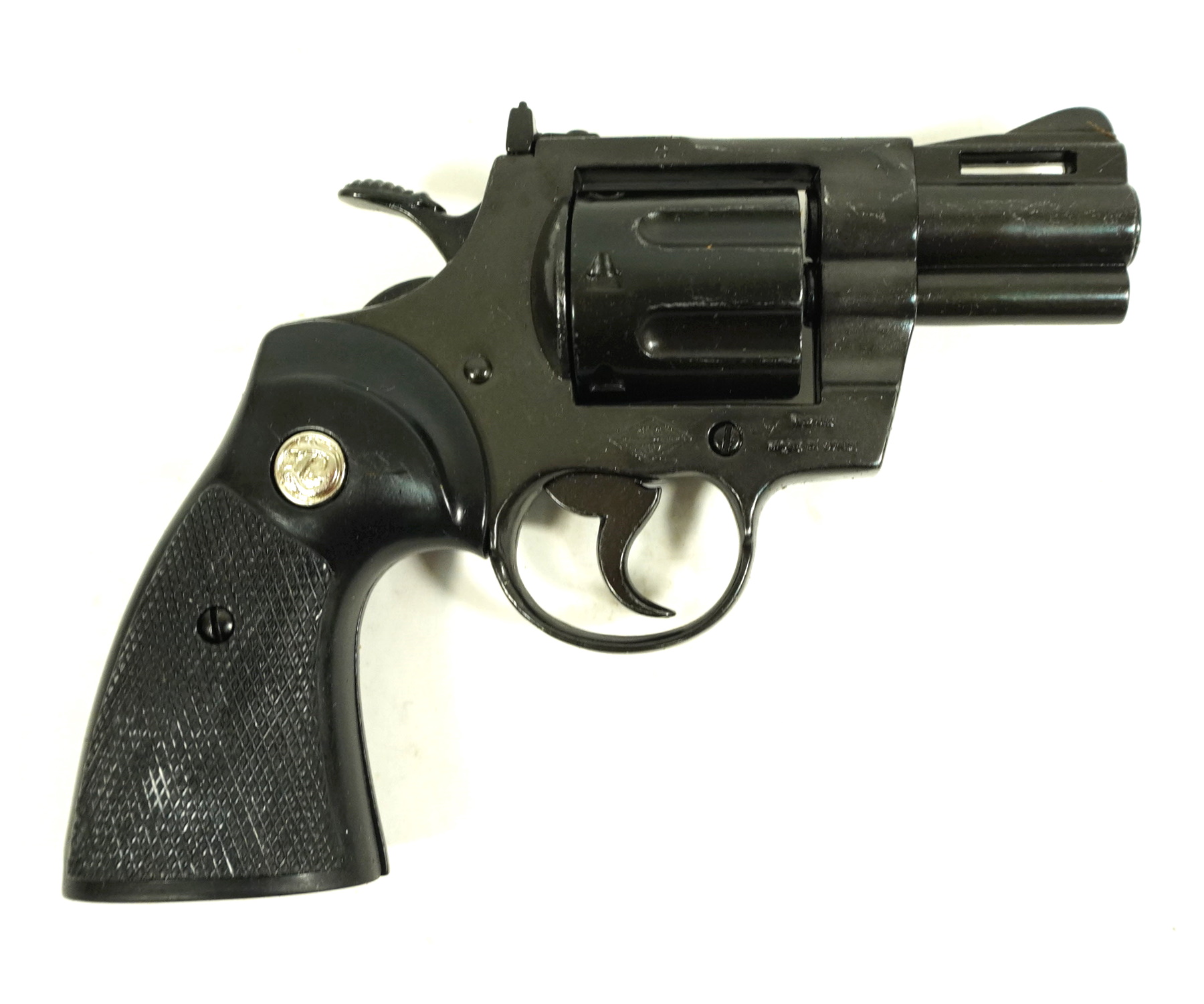 maket-revolver-colt-python-2-357-magnum-ssha-1955-g-de-1062-1