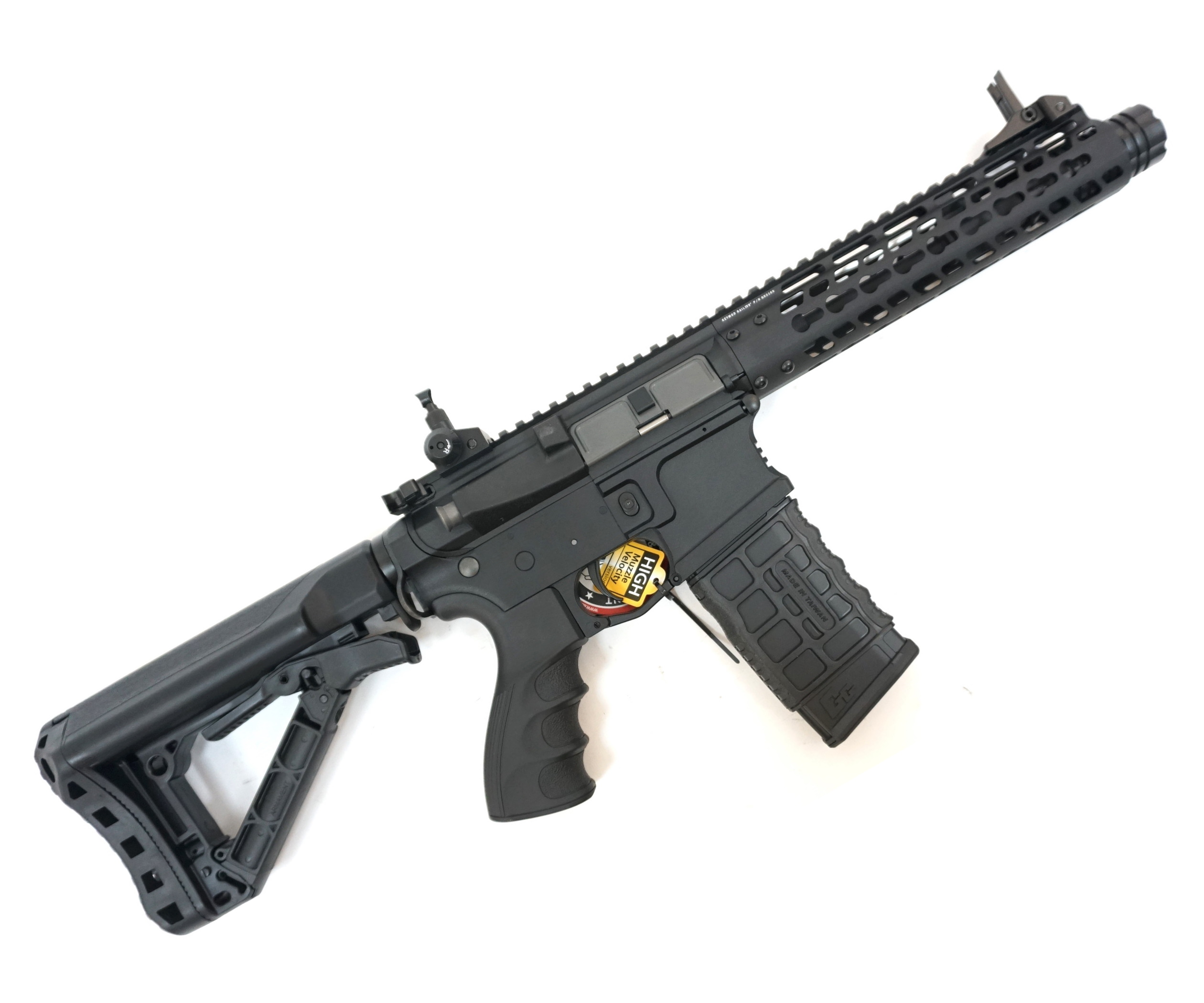 straykbolnyy-avtomat-g-g-cm16-wild-hog-9-egc-wlp-009-bnb-ncm-1