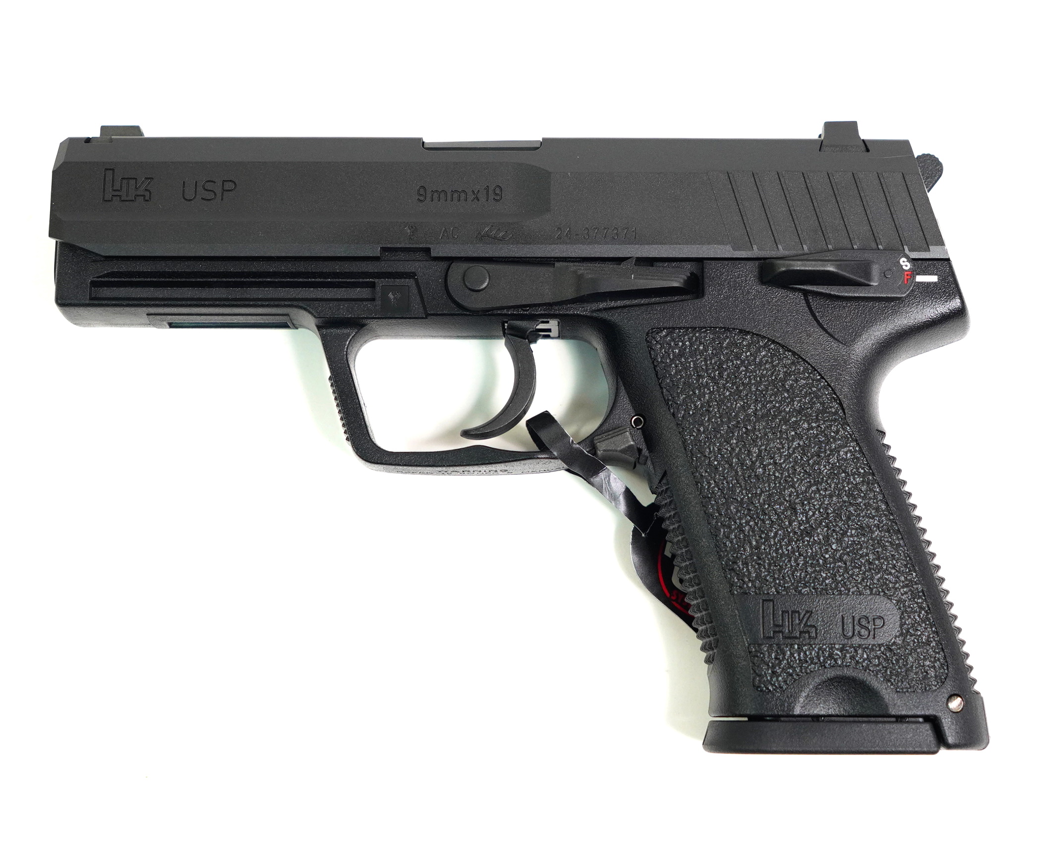 straykbolnyy-pistolet-tokyo-marui-hk-usp-gbb-14