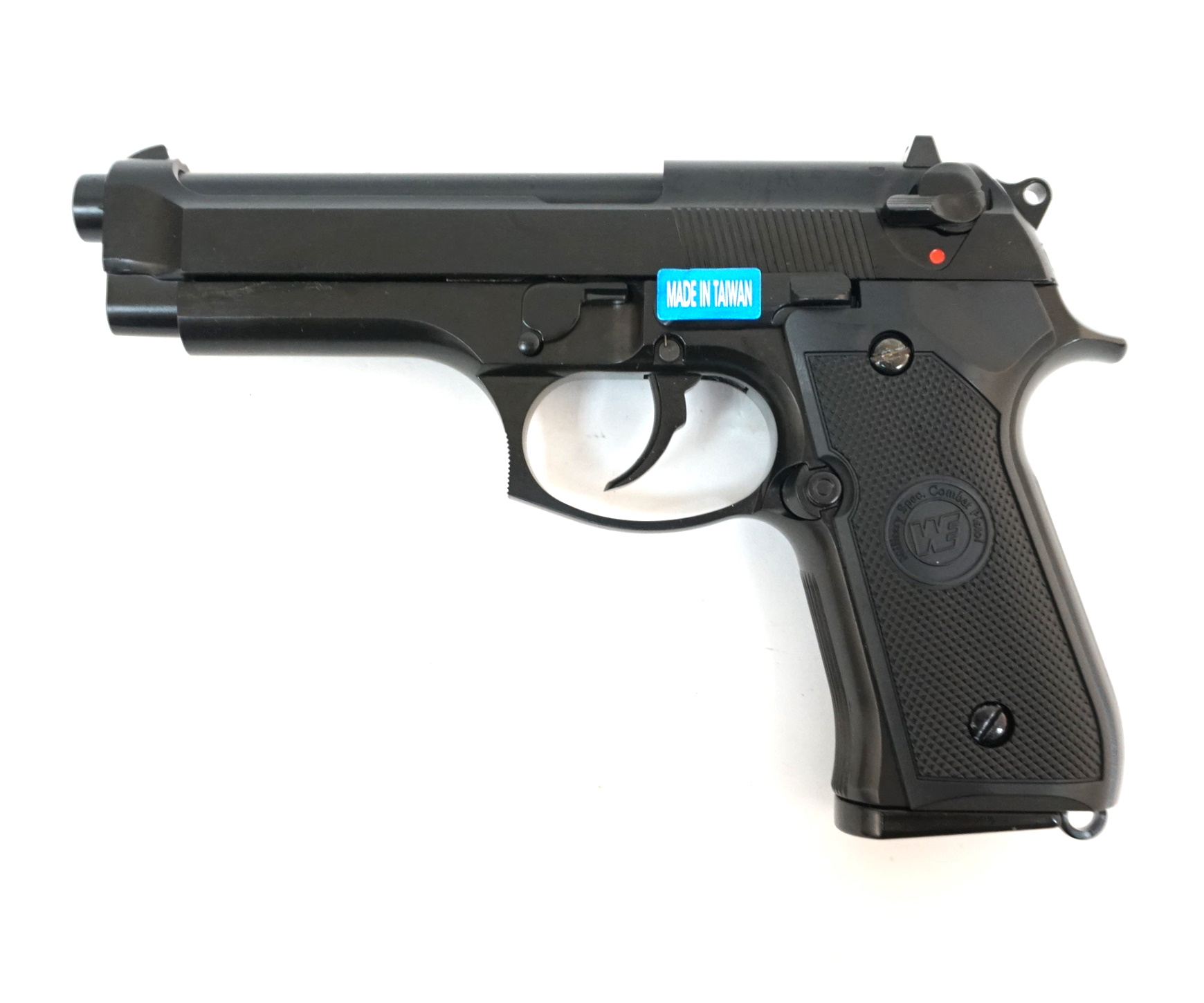 straykbolnyy-pistolet-we-beretta-m92f-metall-we-m011box-b-1