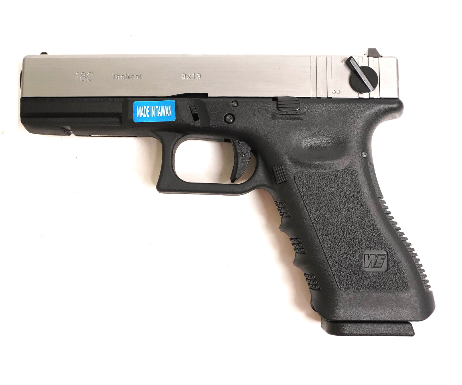 straykbolnyy-pistolet-we-glock-18-gen-3-silver-we-g002a-sv-1