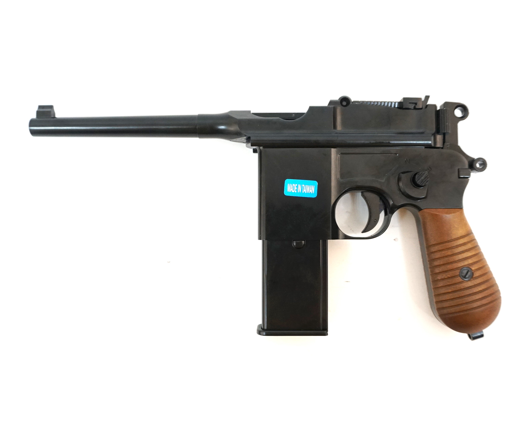 straykbolnyy-pistolet-we-mauser-712-kobura-priklad-we-712-bk-1